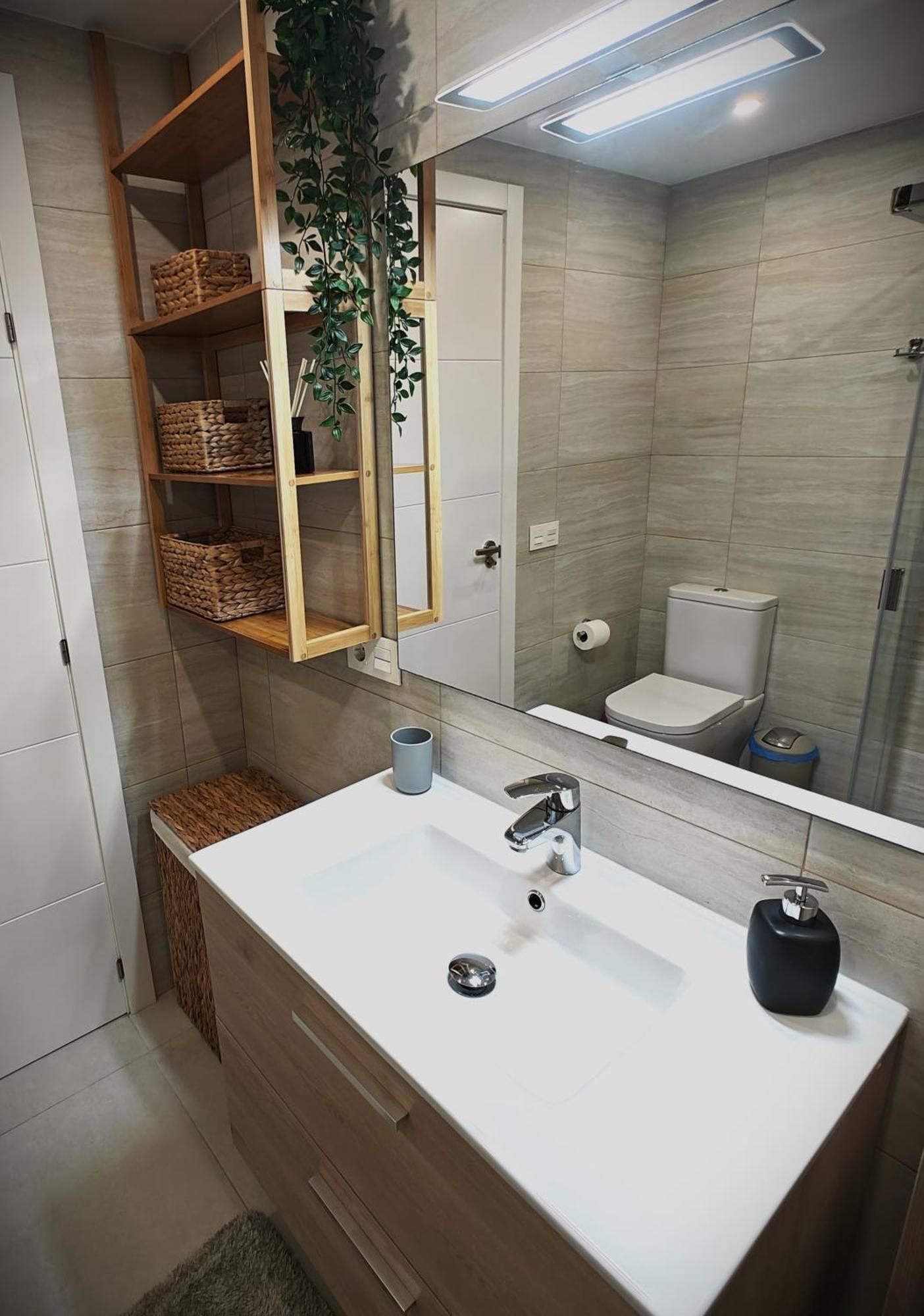 Sun Apartment - 3 Bedrooms, Priv Parking, Pool, Ac, Tv Channels, Fibre Net Los Cristianos  Buitenkant foto